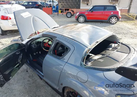 2005 Mazda Rx-8 6 Speed Manual z USA, uszkodzony, nr VIN JM1FE173650147996